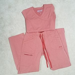 Grey's Anatomy Signature Series Scrub Set